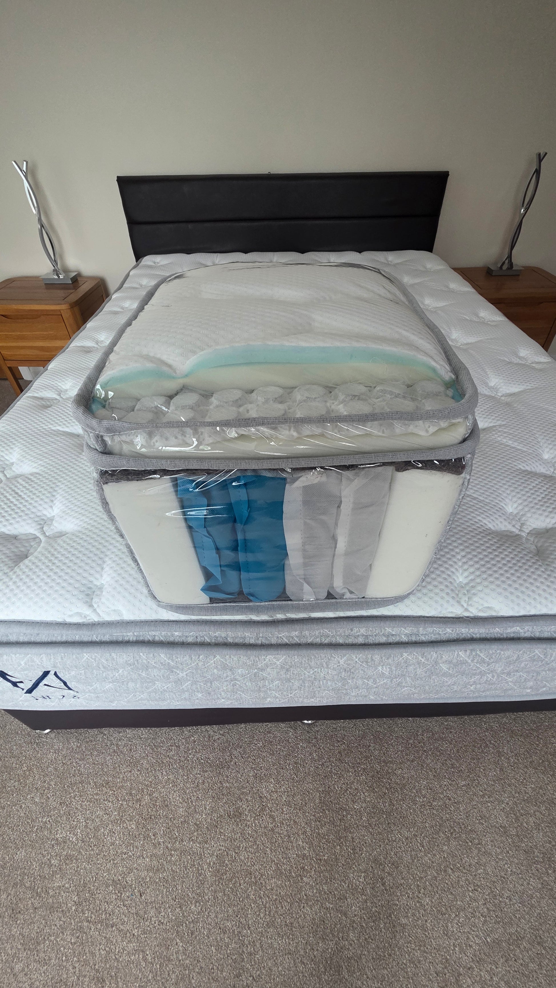 Healthy Sleep Mattress Nexa Hybrid Delux 32cm pocket spring mattress in medium firmness, showcasing its plush surface and supportive design.