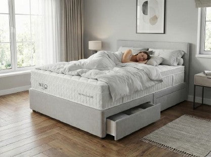 Healthy Sleep Mattress Neo Gravity Cloud 3000 pocket-sprung mattress with plush top and breathable fabric.