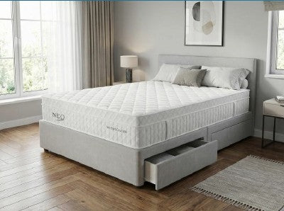Healthy Sleep Mattress Neo Gravity Cloud 3000 pocket-sprung mattress with plush surface and supportive design, ideal for restful sleep.